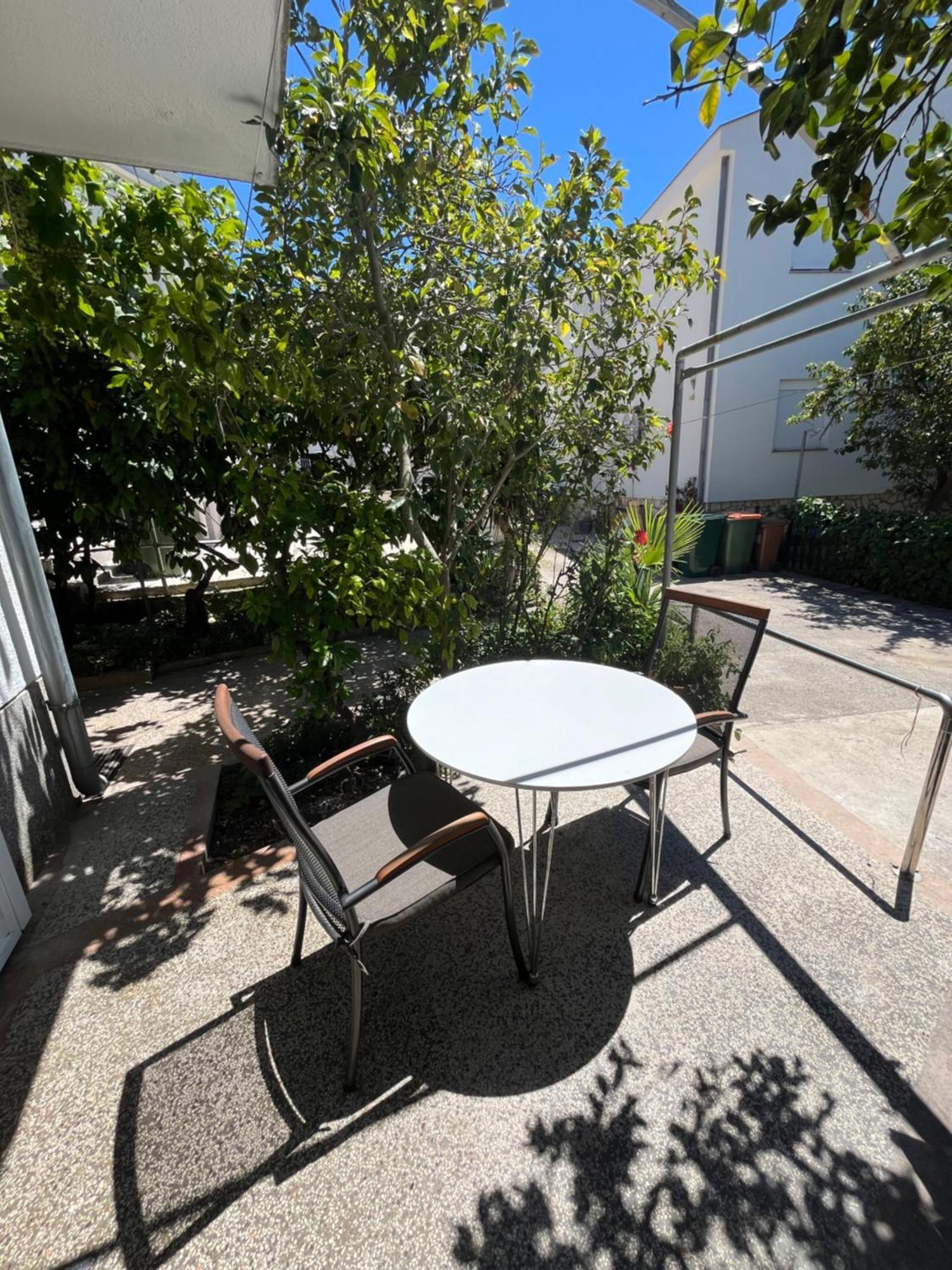 Green Oasis For Two, 30 Meters From Sea Apartment Zadar Ngoại thất bức ảnh